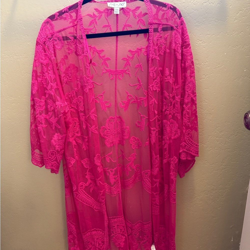 She + Sky Pink Lace Wrap